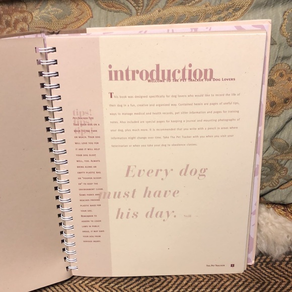 THE PET TRACKER (Dog) Organizer/Binder NEW! - Picture 5 of 14
